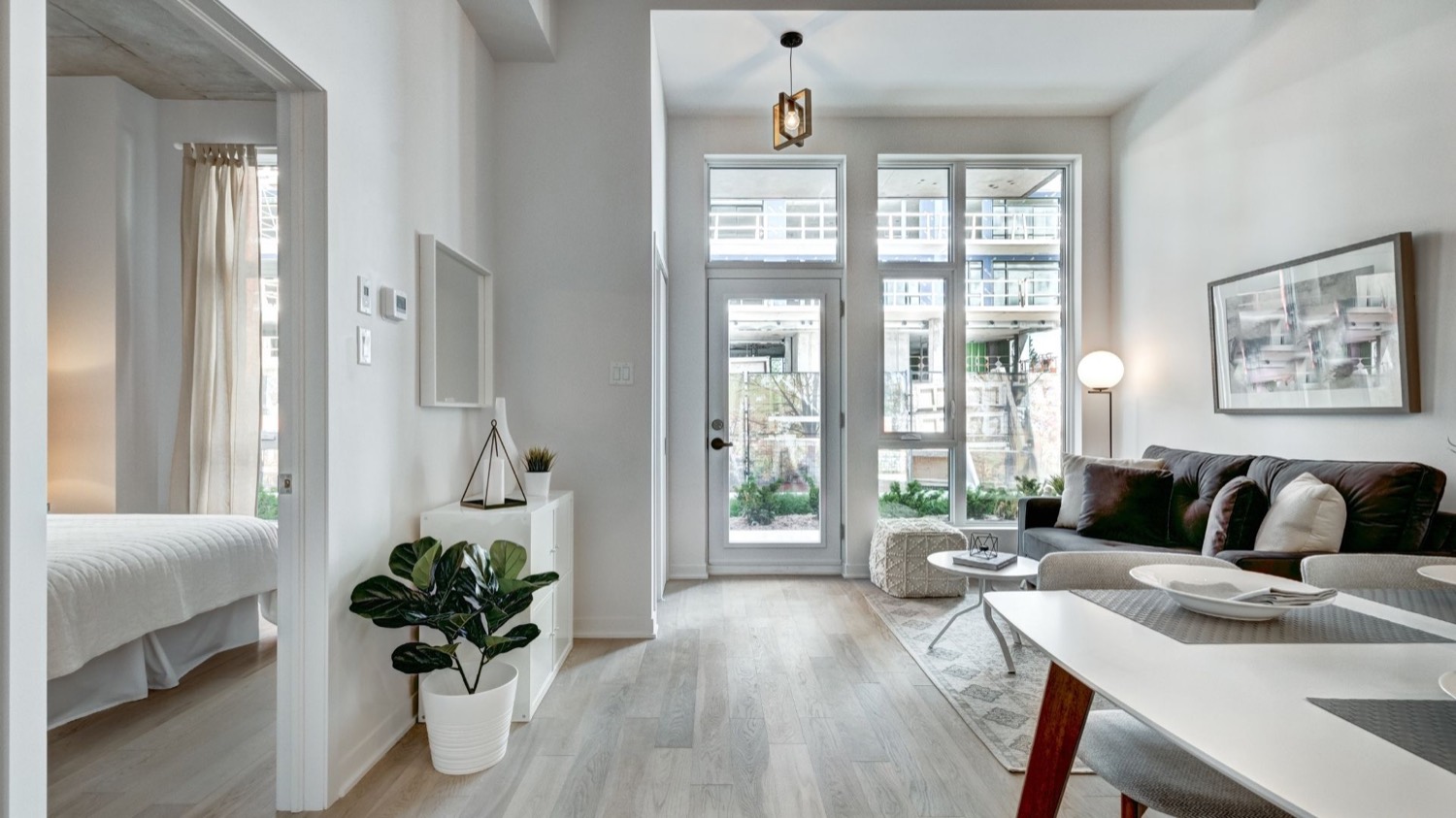 Apartment residential cleaning in Williamsburg VA